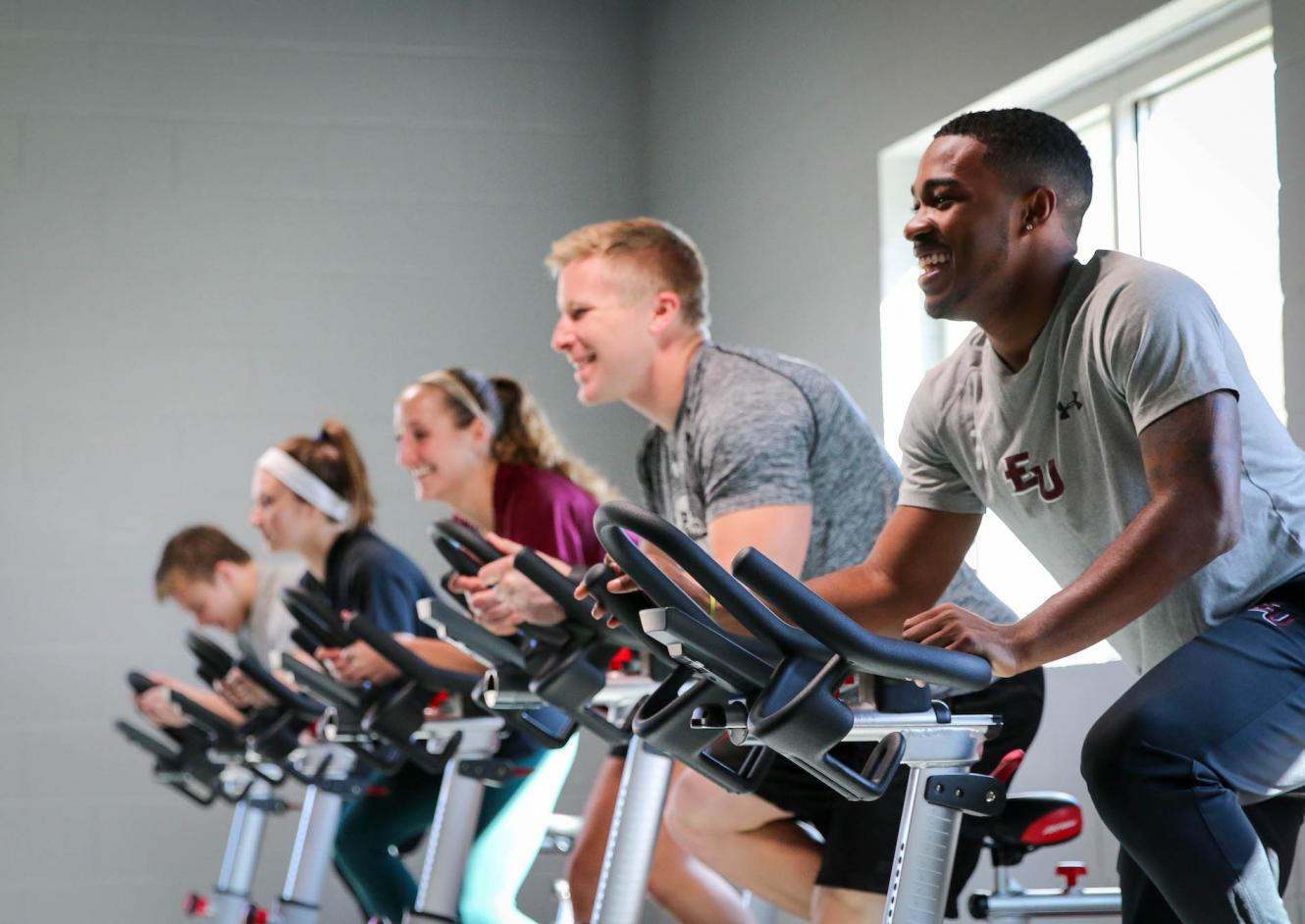 Encourage customers to secure their fitness sessions in advance, and leverage the digital loyalty card to extend your engagement with them beyond the studio. Create a seamless connection that goes beyond the workout experience.